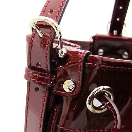 Burberry(������) 3337691 ���� �÷� ���̴�Ʈ ���̺� ��ư ����� [��õ ������] �̹���4 - ���̺��� �߰���ǰ