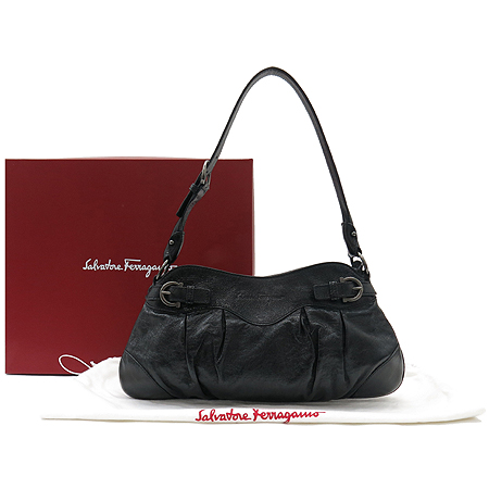 Ferragamo(��󰡸�) 21-5839 ���� ���̴�Ʈ ���� ����� �̹���2 - ���̺��� �߰���ǰ