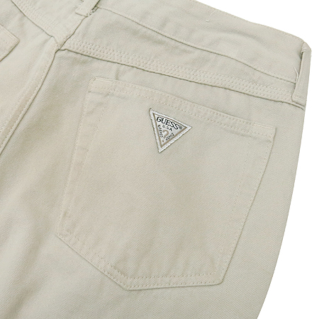 Guess(�Խ�) �ݹ��� �̹���3 - ���̺��� �߰���ǰ