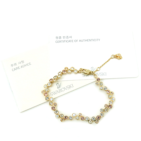 Swarovski(���ͷκ꽺Ű) 1106370 ���� ũ����Ż ��� ������ ���� �̹���2 - ���̺��� �߰���ǰ