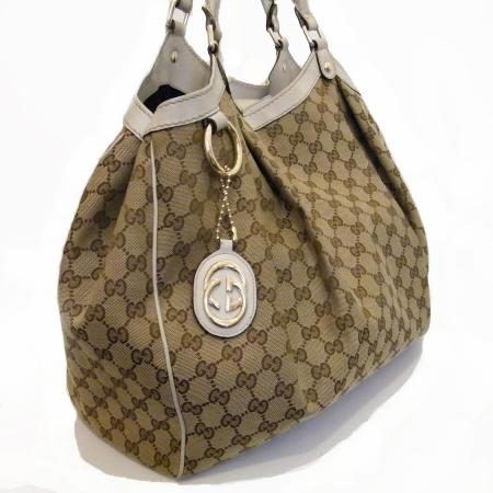 Gucci(����) 211943 GG �ΰ� �ڰ��� ��Ű L������ ����� [������û��] �̹���2 - ���̺��� �߰���ǰ