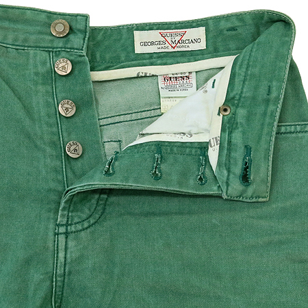 Guess(�Խ�) �ݹ��� �̹���2 - ���̺��� �߰���ǰ