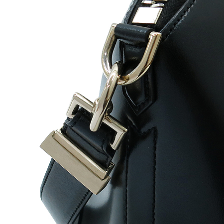 GIVENCHY(�����) ��Ƽ���� ���� �Ұ��� L������ 2WAY [�б�������] �̹���5 - ���̺��� �߰���ǰ