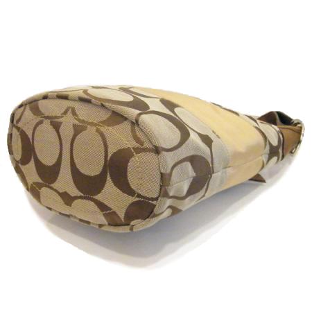 Coach(��ġ) F13362 �ñ״�ó �ڰ��� ����� �� ũ�ν��� [������û��] �̹���5 - ���̺��� �߰���ǰ
