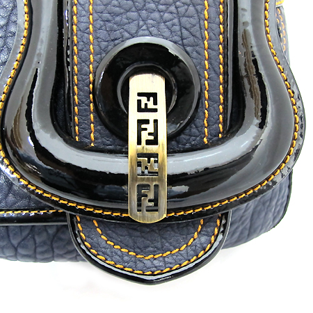 Fendi(���) 8BN165 ���� ���� ���� ���̴�Ʈ ��Ƽġ B�� ����� [��õ��] �̹���3 - ���̺��� �߰���ǰ