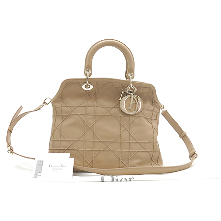 Dior(ũ����î���) M13010GCA M111 ���� ������ ����Ų �׶��� ��Ʈ�� + �����Ʈ�� [�б�������] �̹���2 - ���̺��� �߰���ǰ