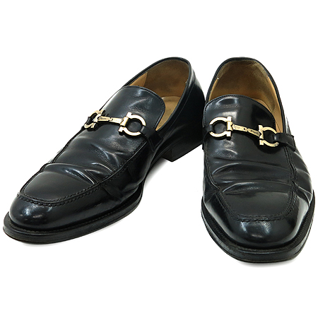 Ferragamo(󰡸)  ΰ     