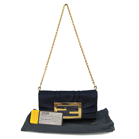 Fendi(���) 8BP046 ���� FF�ΰ� ��� ���̺� ��ũ �̴� ����� �� Ŭ��ġ�� [�̾��������] �̹���5 - ���̺��� �߰���ǰ