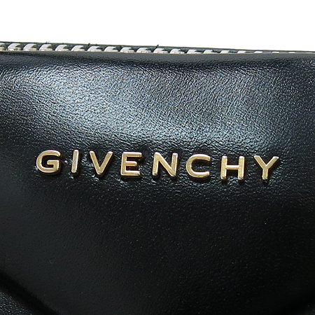 GIVENCHY(�����) ����ΰ� ���� ���� ī�� ���� ��Ƽ���� M ������ 2-WAY �̹���3 - ���̺��� �߰���ǰ