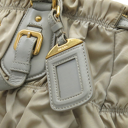 Prada(�����) BN1336 ������ �к긯 ��Ʈ�� + ��� ��Ʈ�� [�б�������] �̹���5 - ���̺��� �߰���ǰ