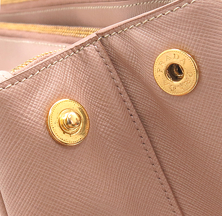 Prada(�����) BN1786 SAFFIANO(���ǾƳ�) LUX(����) CAMMEO ���� ��Ʈ�� �̹���4 - ���̺��� �߰���ǰ