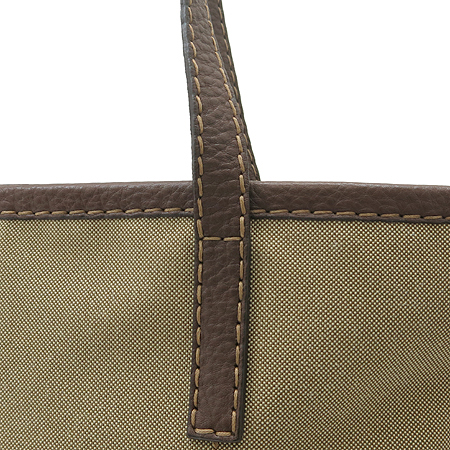 Prada(�����) ĵ���� ���� ���� Ʈ���� �ж��ΰ� ���� ����� �̹���4 - ���̺��� �߰���ǰ