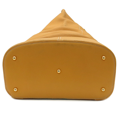 Loewe(�ο���) �ΰ� ��� �ӽ�Ÿ�� ���� ���� �̹���4 - ���̺��� �߰���ǰ