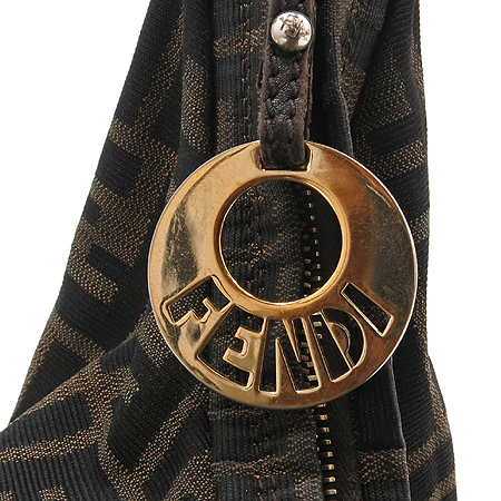 Fendi(���) 8BR447 FF�ΰ� ��ī �к긯 ����� �̹���3 - ���̺��� �߰���ǰ