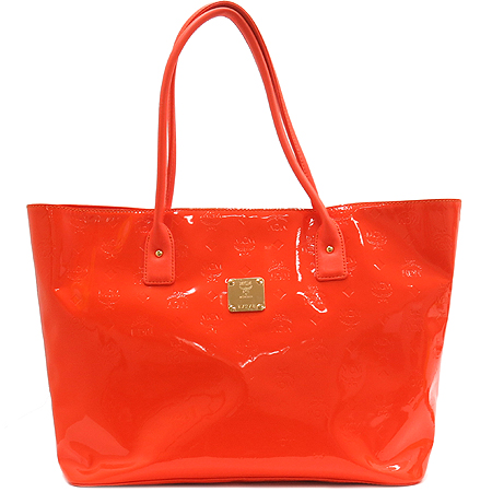 ������  �����