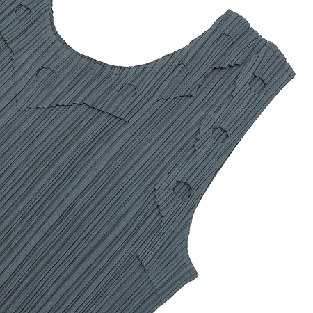 PLEATS PLEASE(�ø����ø���) �μҸ� �� ���ǽ� �̹���3 - ���̺��� �߰���ǰ