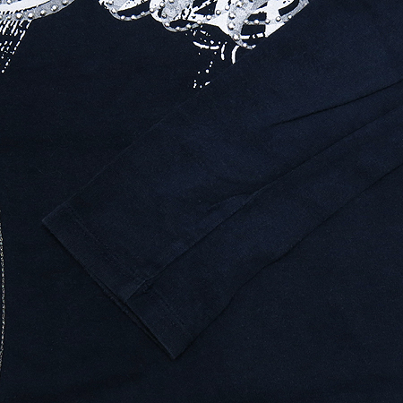 Guess(�Խ�) �Ƶ��� Ƽ �̹���3 - ���̺��� �߰���ǰ