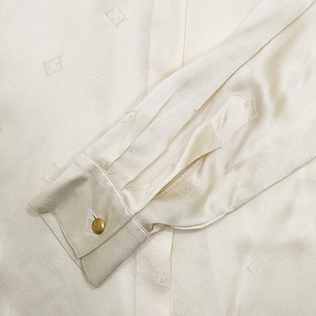 Escada(�������) ��ũ ���� �̹���3 - ���̺��� �߰���ǰ