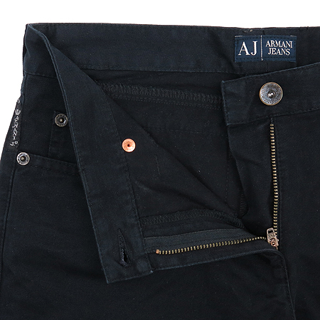 Armani Jeans(�Ƹ����� ����) ����� [�λ꼾�Һ���] �̹���2 - ���̺��� �߰���ǰ