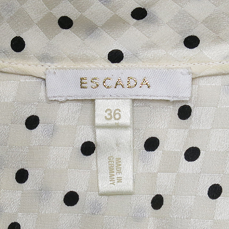 Escada(�������) ���콺 �̹���4 - ���̺��� �߰���ǰ