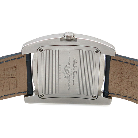 Ferragamo(��󰡸�) F51 VARA (�ٶ�) �簢 ��ƿ ���� DDŬ�� �Ǿ�� ��� ������� ���� �ð� �̹���4 - ���̺��� �߰���ǰ