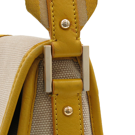 Fendi(���) 8BR495 FF�ΰ� �к긯 ��Ƽġ ����� �̹���3 - ���̺��� �߰���ǰ