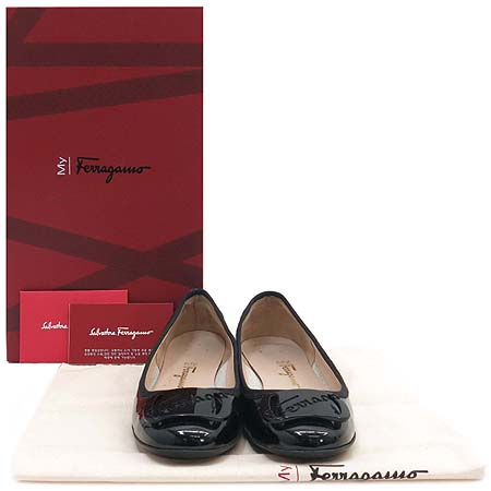 Ferragamo(��󰡸�) ���� ���̴�Ʈ �ΰ� ��� MY CHARME1 ������ ���� �̹���2 - ���̺��� �߰���ǰ
