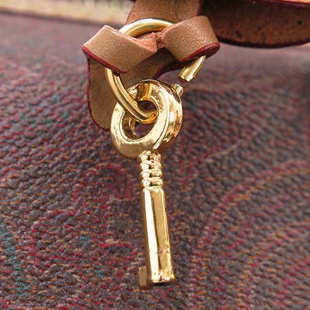 Etro(��Ʈ��) ������ PVC ������ ��Ʈ�� �̹���5 - ���̺��� �߰���ǰ
