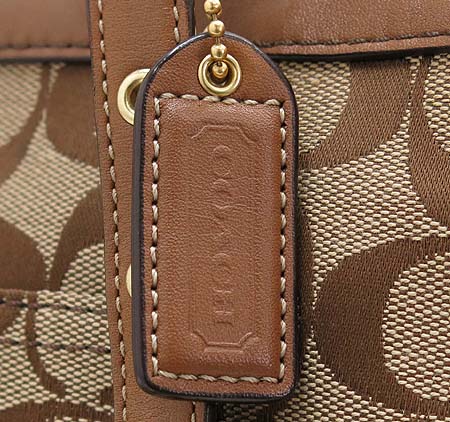 Coach(��ġ) 10384 �ñ׳�ó �ڰ��� �����̵� Ʈ���� ���� ����� �̹���4 - ���̺��� �߰���ǰ