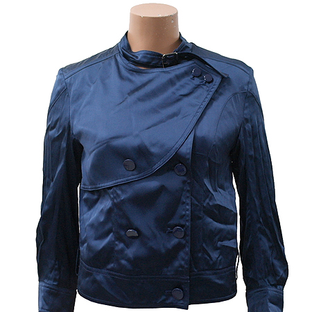 ������  ����