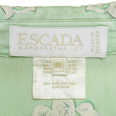 Escada(�������) ��ũ ���콺 �̹���5 - ���̺��� �߰���ǰ