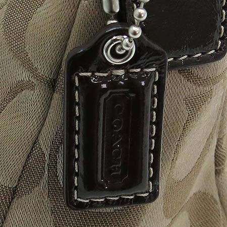 Coach(��ġ) �ñ׳�ó �ڰ��� �Ŀ�ġ ����� �̹���4 - ���̺��� �߰���ǰ
