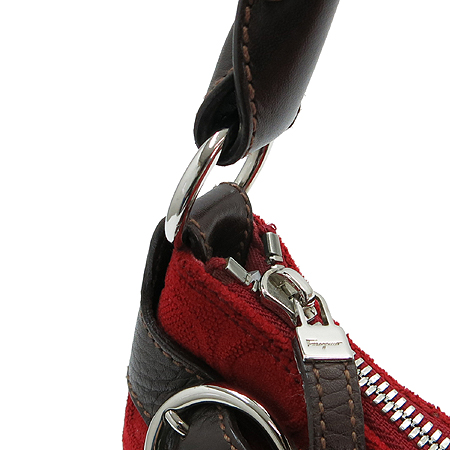 Ferragamo(��󰡸�) 21 4436  ��ġ�� �ΰ� ����� �̹���4 - ���̺��� �߰���ǰ