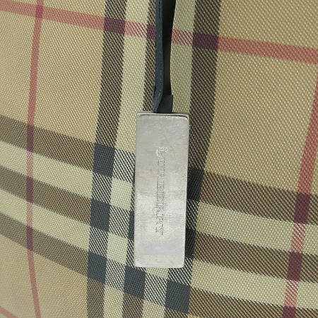 Burberry(������) PVC ��� üũ ��Ʈ�� �̹���3 - ���̺��� �߰���ǰ