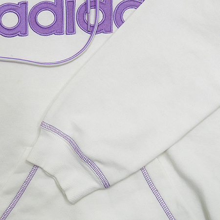 Adidas(�Ƶ�ٽ�) �ĵ� Ƽ �̹���4 - ���̺��� �߰���ǰ