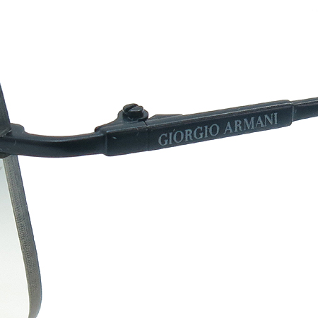 Armani(�������� �˸���) �׶��̼� ���� ���� ���۶� �̹���4 - ���̺��� �߰���ǰ