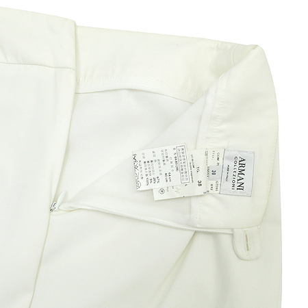 Armani COLLEZIONI(�Ƹ����� �÷�������) ȭ��Ʈ ��ĿƮ �̹���3 - ���̺��� �߰���ǰ