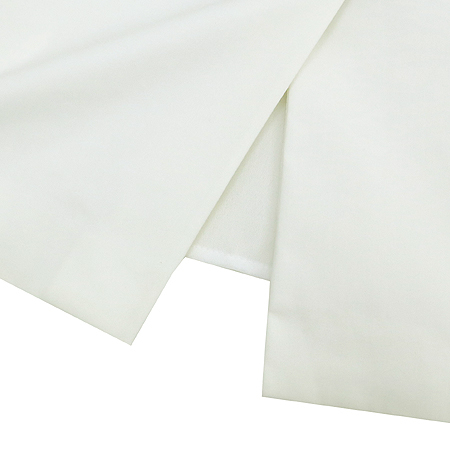 Armani COLLEZIONI(�Ƹ����� �÷�������) ȭ��Ʈ ��ĿƮ �̹���4 - ���̺��� �߰���ǰ