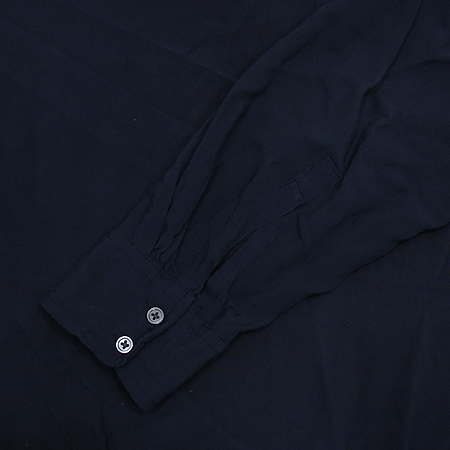 GAP(��) ����� Ƽ �̹���3 - ���̺��� �߰���ǰ