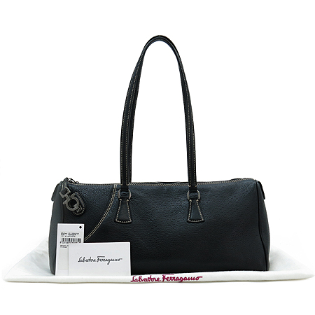 Ferragamo(��󰡸�) D 21 3751 ���� ���� ��Ʈ�� �̹���2 - ���̺��� �߰���ǰ