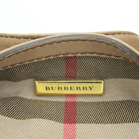 Burberry(������) 3690580 ���� �ΰ� ��Ʈ ��� �Ͽ콺 üũ ������ ���� Ʈ���� ����� [��õ ������] �̹���4 - ���̺��� �߰���ǰ