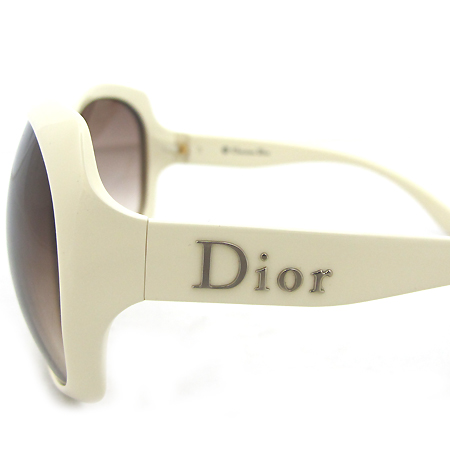 Dior(ũ����î���) N5A02 ���̺��� ���� ���۶� [��õ ������] �̹���3 - ���̺��� �߰���ǰ