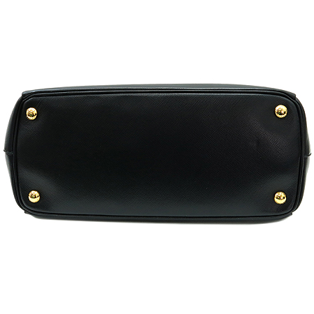 Prada(�����) BN1801 ����ΰ� ���� ���ǾƳ�(SAFFIANO) ����(LUX) ��Ʈ�� + ��� ��Ʈ�� �̹���5 - ���̺��� �߰���ǰ