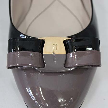 Ferragamo(��󰡸�) VARINA(�ٸ���) ���� ���̴�Ʈ ��ũ���� ���� ȥ�� �ٶ� ������� �÷����� [��������] �̹���4 - ���̺��� �߰���ǰ