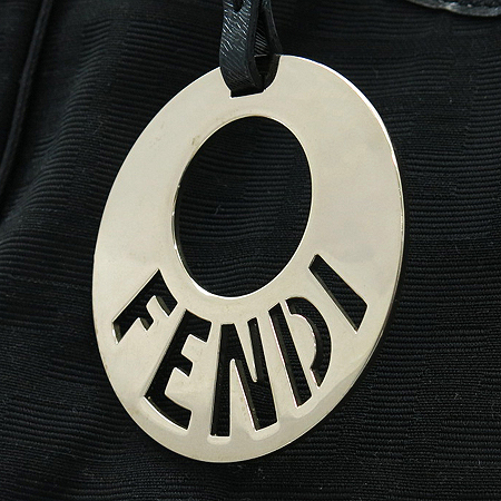 Fendi(���) 8BH187 ���� FF�ΰ� ��ī ���� �к긯 ����� �̹���5 - ���̺��� �߰���ǰ