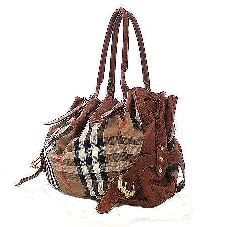 Burberry(������) ���μ� �Ͽ콺üũ ����� ����� [��ġ��] �̹���2 - ���̺��� �߰���ǰ
