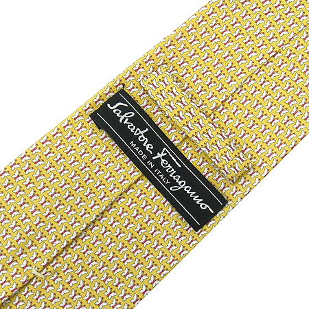 Ferragamo(��󰡸�) 100% ��ũ ��Ÿ�� �̹���4 - ���̺��� �߰���ǰ