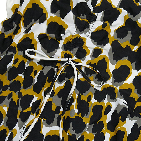 Roberto Cavalli(�κ����� ��߸�) ���� ���ǽ� �̹���3 - ���̺��� �߰���ǰ