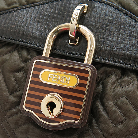 Fendi(���) 8BR445 FF�ΰ� �к긯 �ڹ��� ��� ����� �̹���4 - ���̺��� �߰���ǰ