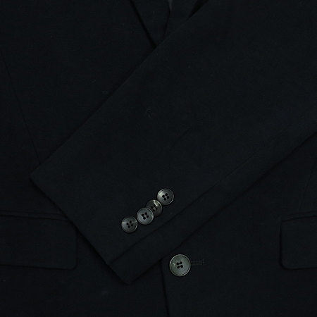 SOLID HOMME(�ָ���ȹ�) ���̺� ���� �̹���3 - ���̺��� �߰���ǰ